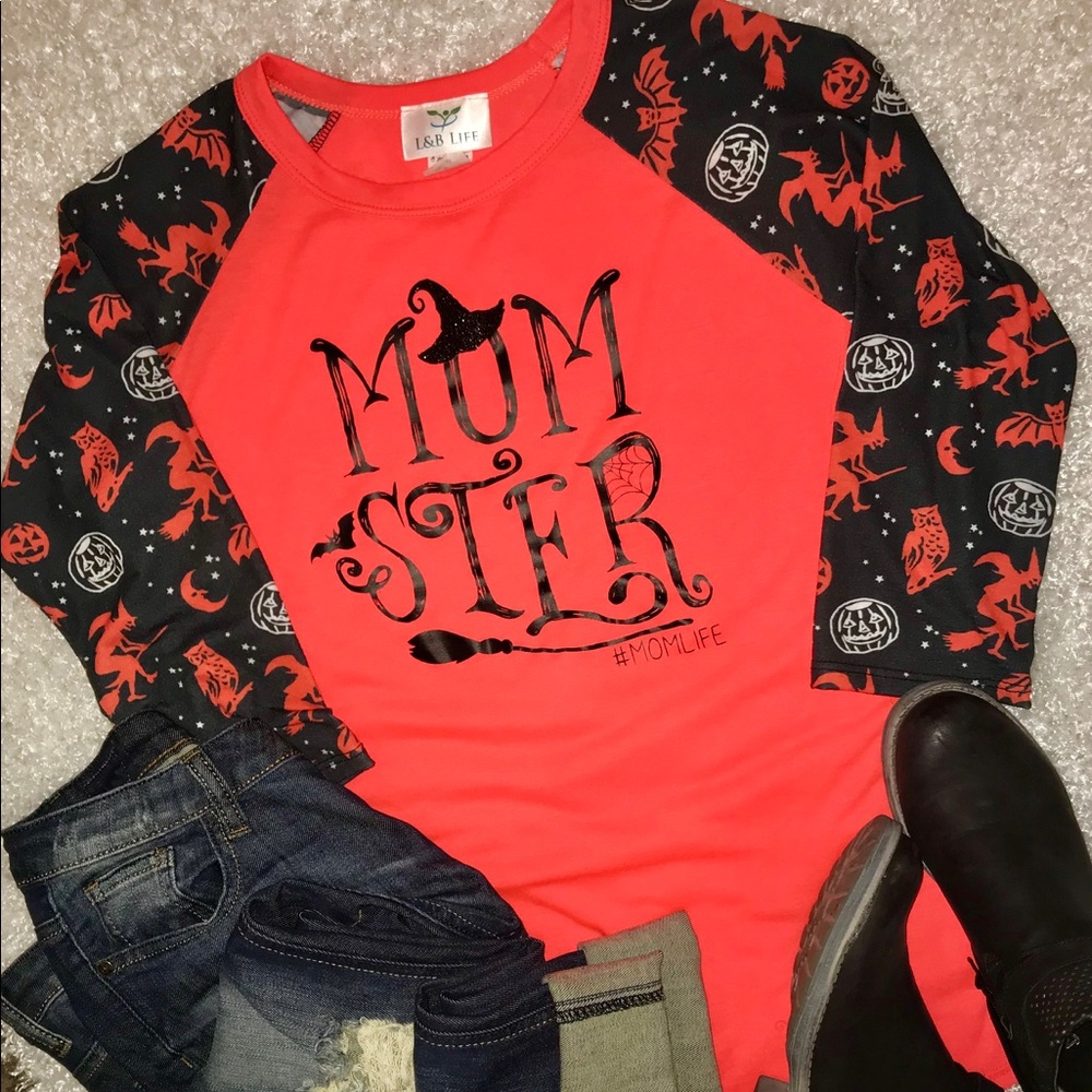 Momster Ragland style